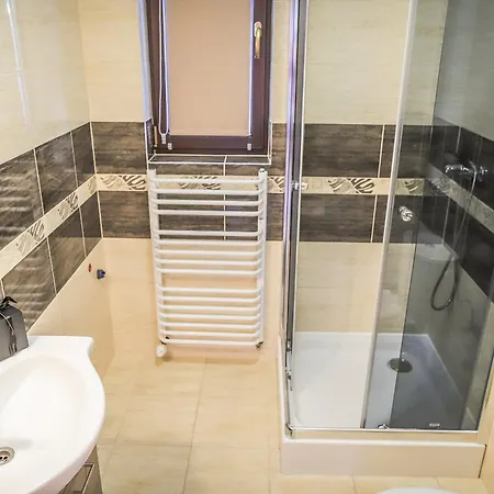 Pod Swierkami Farmház