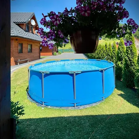 Pod Swierkami Kacwin